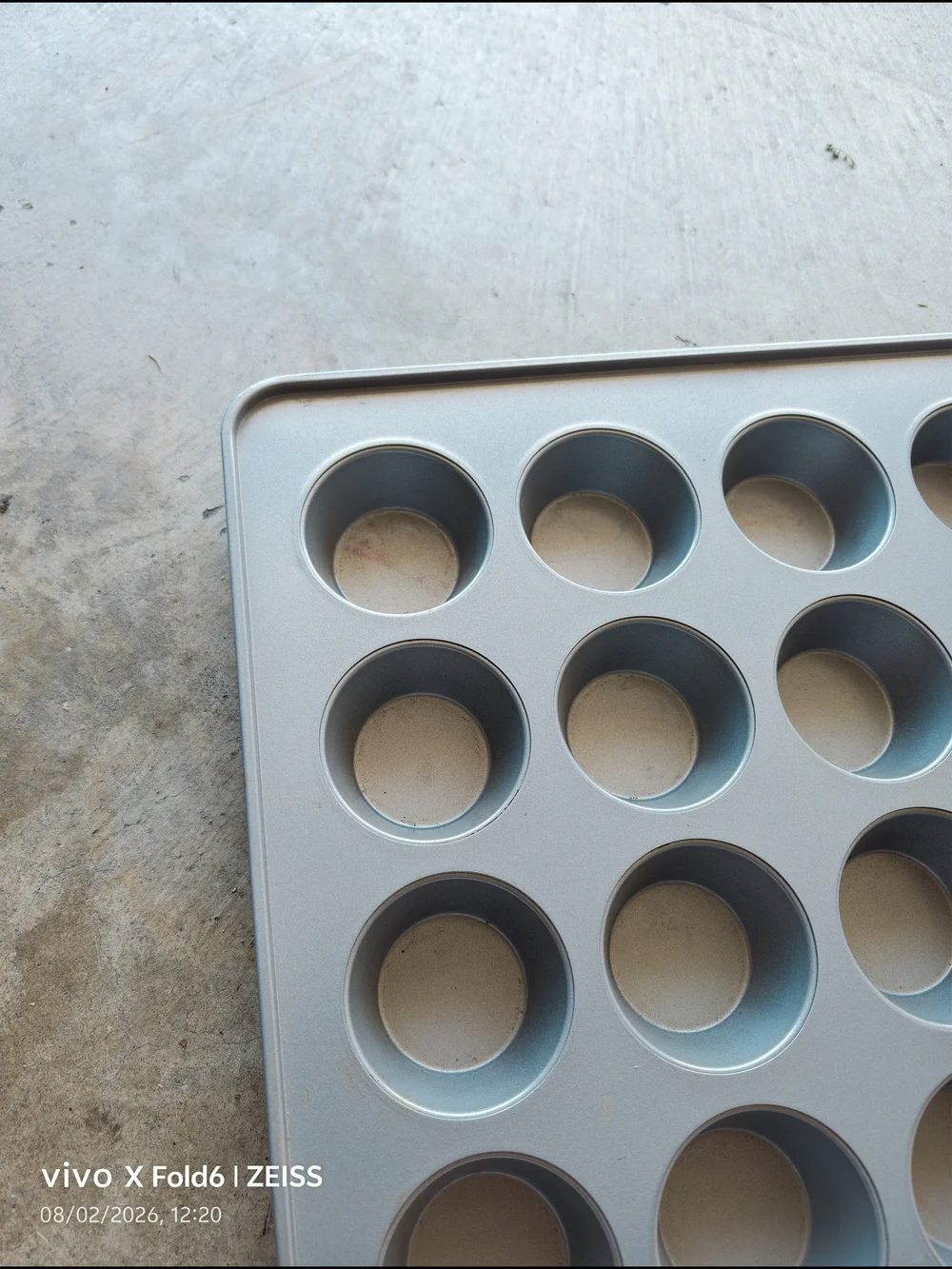 Nonstick 24-Cup Mini Muffin Pan in Light Blue